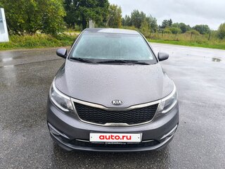 2015 Kia Rio III Рестайлинг, серый, 900000 рублей, вид 3