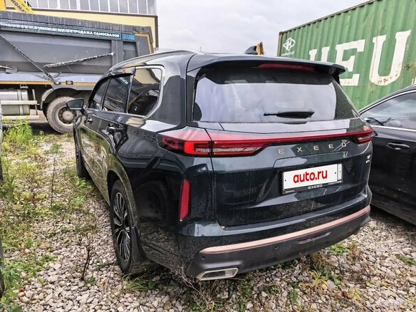 2023 Exeed VX I, зелёный, 2450000 рублей - вид 3
