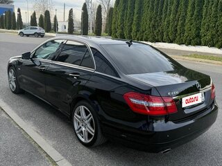 2010 Mercedes-Benz E-Класс 200 5G-Tronic IV (W212, S212, C207), чёрный, 1300000 рублей, вид 4
