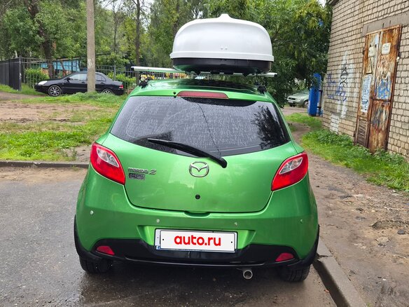 2008 Mazda 2 II (DE), зелёный - вид 2