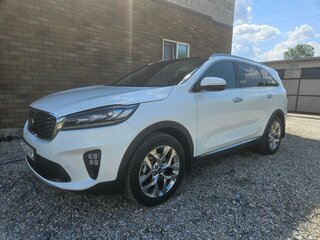 2019 Kia Sorento 8-speed III Prime Рестайлинг, белый, 2625000 рублей, вид 5