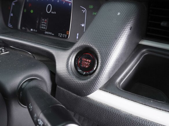 2021 Honda Fit IV, серебристый, 1260000 рублей - вид 15