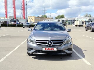 2014 Mercedes-Benz A-Класс 180 III (W176), серый, 1599000 рублей, вид 2