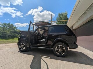 2012 Lada (ВАЗ) 2121 (4x4) I Рестайлинг, чёрный, 700000 рублей, вид 4