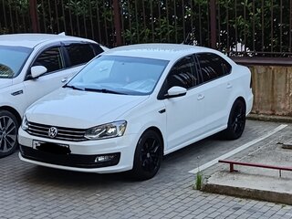 2019 Volkswagen Polo V Рестайлинг, белый, 1700000 рублей, вид 1
