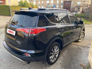 2015 Toyota RAV4 IV (XA40) Рестайлинг, чёрный, 3060000 рублей, вид 3
