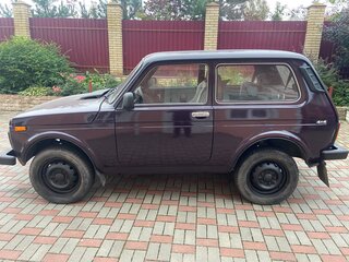 2001 Lada (ВАЗ) 2121 (4x4) I Рестайлинг, фиолетовый, 375000 рублей, вид 3