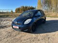 2010 Toyota Yaris III, синий, 420000 рублей