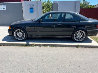 1992 BMW 3 серии M50 320i III (E36), чёрный, 1250000 рублей, вид 2