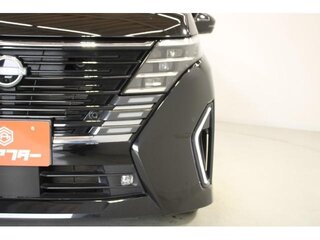 2022 Nissan Serena VI (C28), чёрный, 2130005 рублей, вид 4