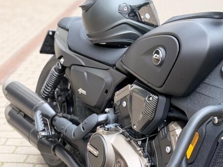 2024 QJMotor SRV 600 V, чёрный, 650000 рублей, вид 2