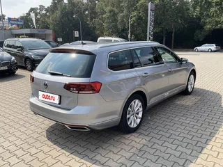 2022 Volkswagen Passat B8 Рестайлинг, серебристый, 2790000 рублей, вид 3