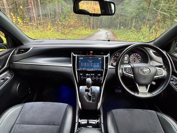 2017 Toyota Harrier III (XU60) Рестайлинг, чёрный, 2980000 рублей - вид 23