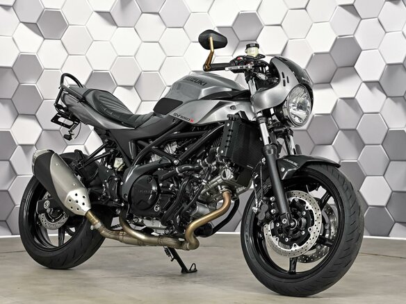 2020 Suzuki SV 650, серый, 625000 рублей