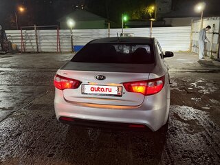 2011 Kia Rio III, серый, 470000 рублей, вид 3