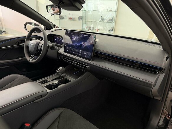 2026 Toyota Camry IX (XV80) China Market Рестайлинг, белый, 4750000 рублей - вид 9