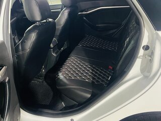 2019 Lada (ВАЗ) Vesta I, белый, 850000 рублей, вид 5
