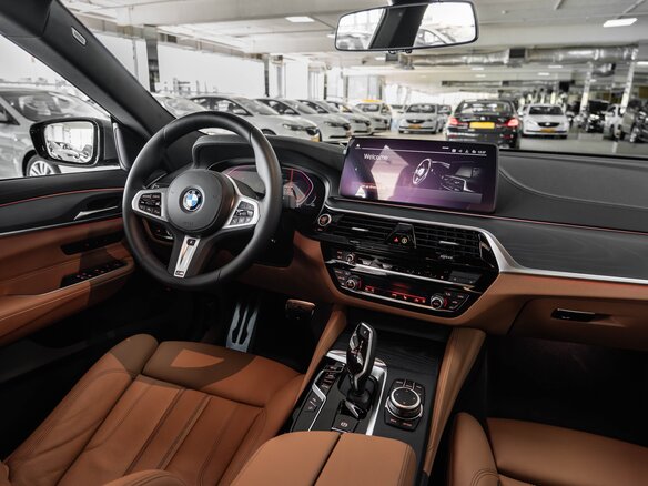 2022 BMW 6 серии 630d xDrive IV (G32) Рестайлинг, серебристый - вид 9