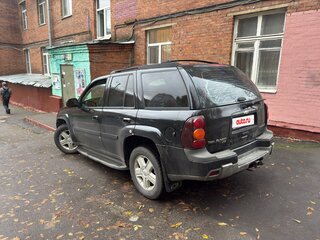 2007 Chevrolet TrailBlazer I Рестайлинг, чёрный, 900000 рублей, вид 3