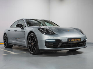 2021 Porsche Panamera 4 II Рестайлинг, серый, 7890000 рублей, вид 3