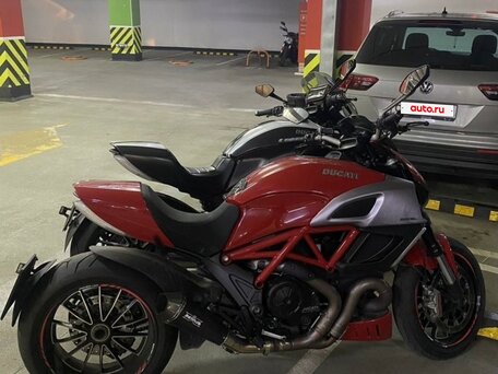 2012 Ducati Diavel, красный, 900000 рублей, вид 4