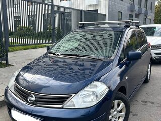 2011 Nissan Tiida I Рестайлинг, синий, 650000 рублей, вид 1