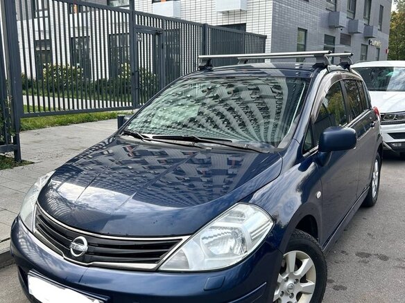 2011 Nissan Tiida I Рестайлинг, синий