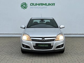 2011 Opel Astra H Рестайлинг, серебристый, 595000 рублей, вид 2