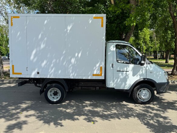 2017 ГАЗ ГАЗель (3302), белый, 950000 рублей - вид 2
