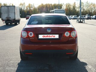 2008 Volkswagen Jetta V, красный, 450000 рублей, вид 5