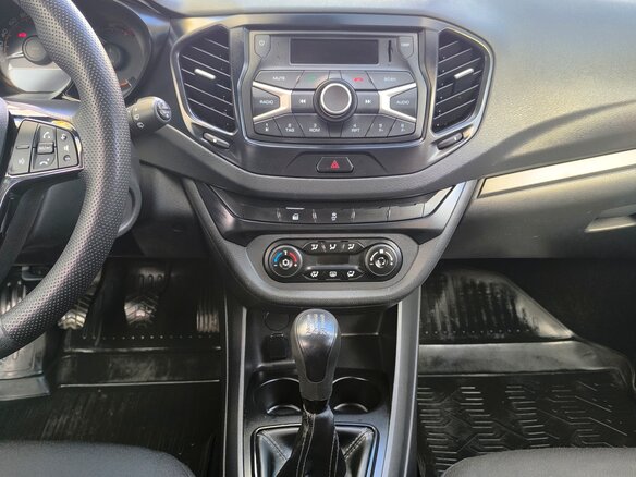 2021 Lada (ВАЗ) Vesta SW I, серый, 975000 рублей - вид 19