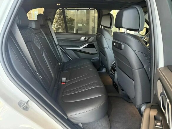 2025 BMW X5 40i IV (G05/G18) Рестайлинг, белый, 15500000 рублей - вид 8