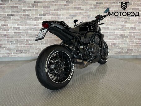 2022 Honda CB 1000R, красный, 1225000 рублей, вид 2
