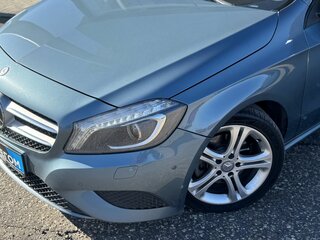 2014 Mercedes-Benz A-Класс 180 III (W176), синий, 1200000 рублей, вид 2