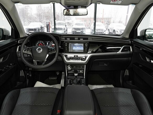 2025 KGM Korando, бежевый, 4005000 рублей - вид 10