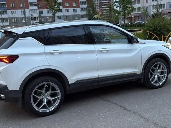 2024 Geely Coolray I Рестайлинг, белый, 2000000 рублей - вид 2