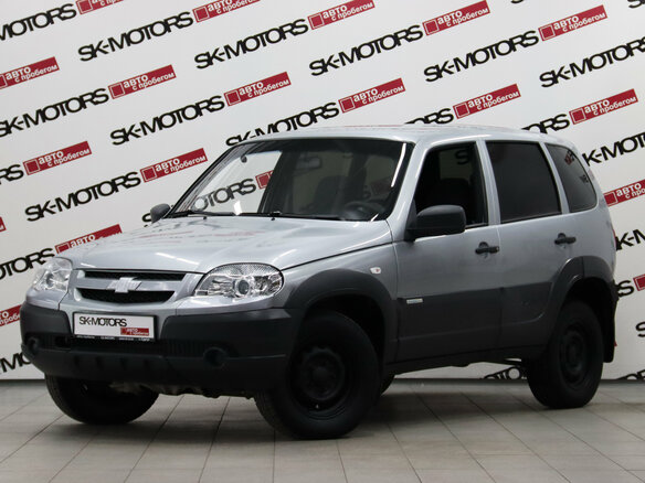 2013 Chevrolet Niva I Рестайлинг, серебристый - вид 1