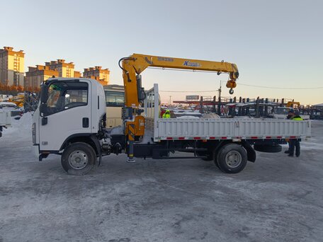 2026 Isuzu ELF KV100, белый, 5600000 рублей, вид 4