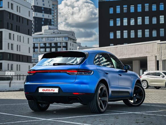 2019 Porsche Macan I Рестайлинг, синий, 4999000 рублей - вид 11