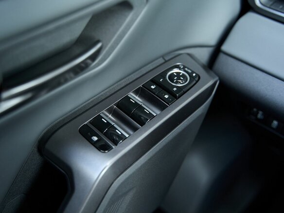 2026 Toyota RAV4 VI (XA60), белый, 4299900 рублей - вид 19