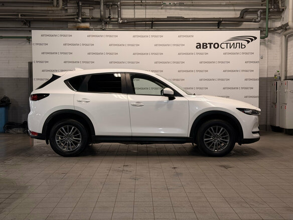2017 Mazda CX-5 II, белый, 2299000 рублей - вид 3