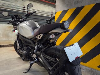 2017 Yamaha XSR900, серебристый, 899000 рублей, вид 2