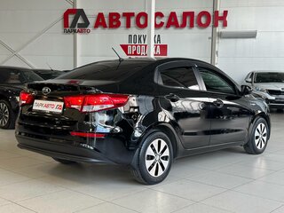 2015 Kia Rio III Рестайлинг, чёрный, 1175000 рублей, вид 5