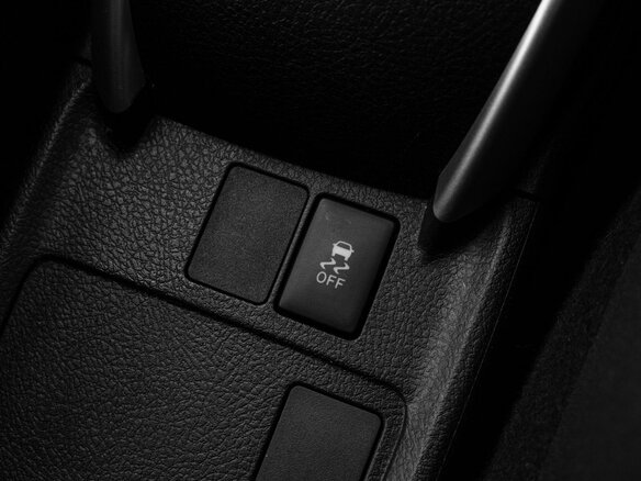 2019 Toyota Corolla Fielder XI (E160, E170) Рестайлинг 2, синий - вид 18