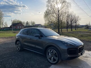 2018 Porsche Cayenne III, серый, 5750000 рублей, вид 4