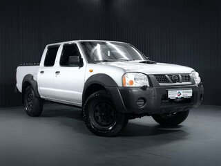 2009 Nissan NP300, серебристый, 649000 рублей, вид 1