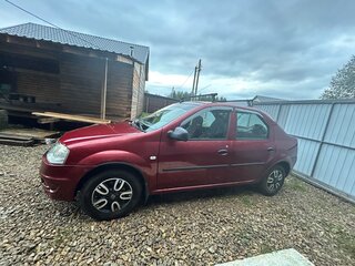 2010 Renault Logan I Рестайлинг, красный, 350000 рублей, вид 5
