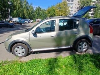 2013 Renault Sandero Stepway I, бежевый, 570000 рублей, вид 3