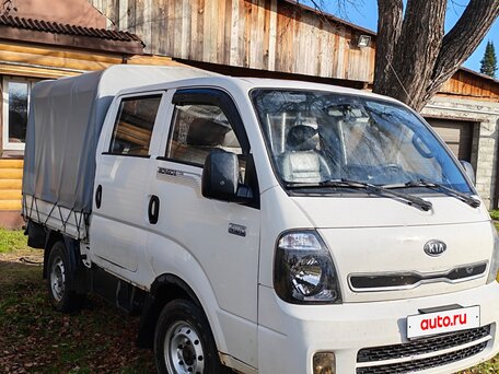 2012 Kia Bongo, белый, 1350000 рублей, вид 1