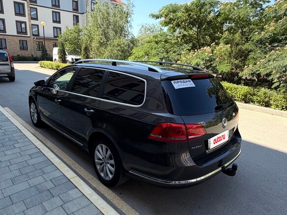 2012 Volkswagen Passat B7, коричневый, 1400000 рублей - вид 10